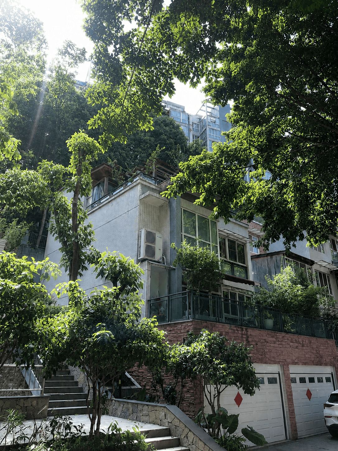 西安岛居岁月从容升级：小小岛老别墅加装蒂升悦行款电梯